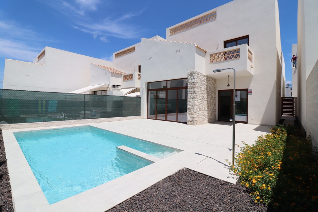Villa te koop in Benijofar Costa Blanca