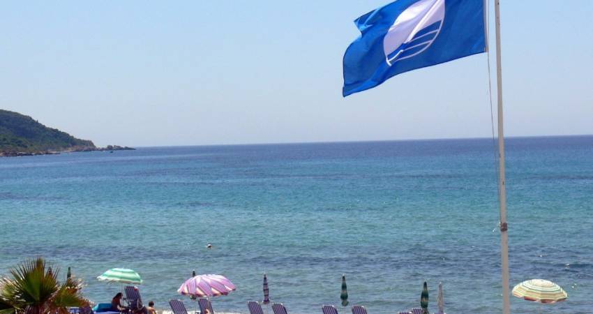 25 blå flagg strender mellom Guardamar og Pilar De La Horadada