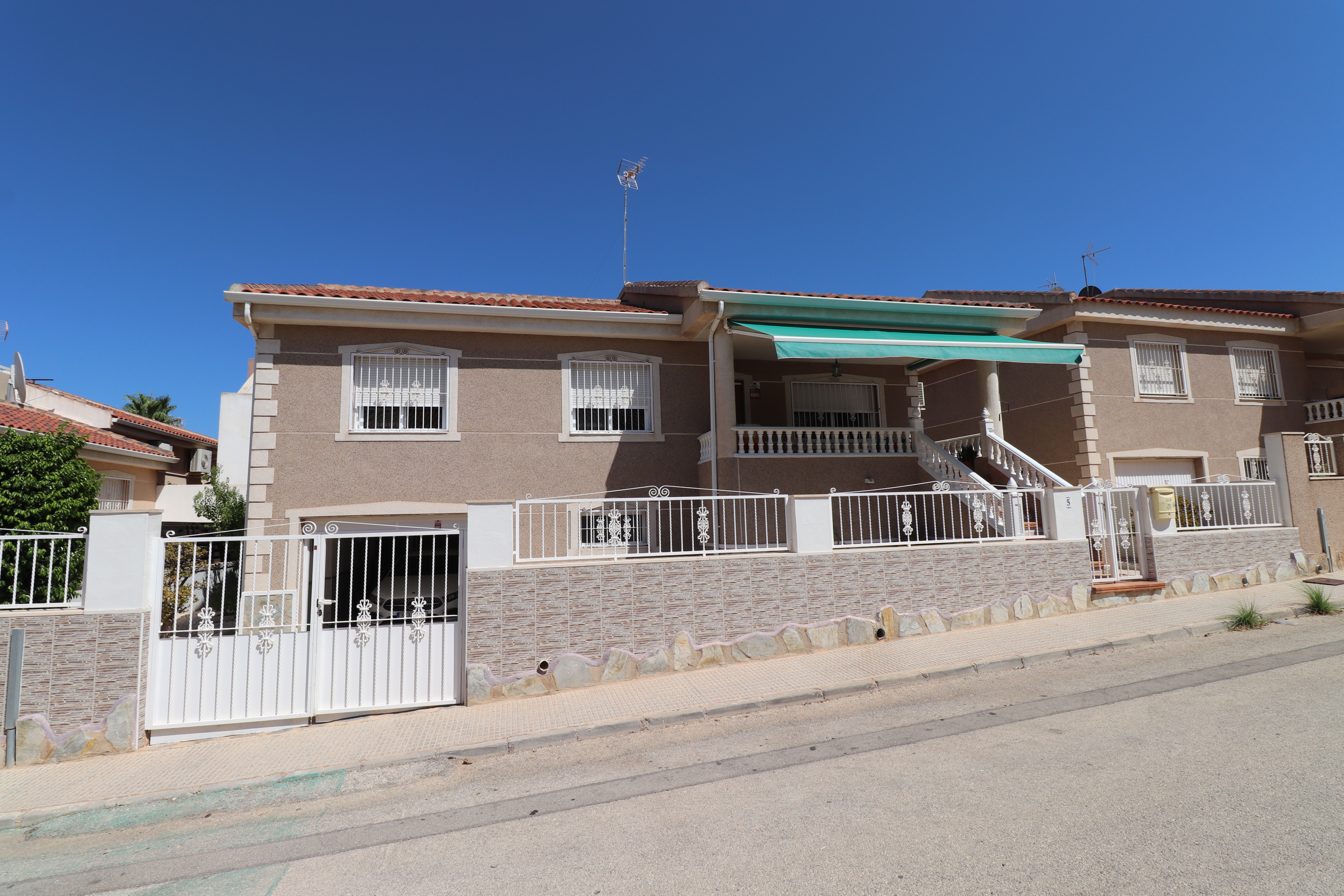 Qlistings - 3 Bedroom Detached Villa For Sale In Benijofar Property Image
