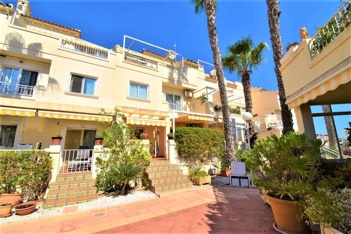 Qlistings - 3 Bedroom Townhouse For Sale In Orihuela Costa Property Image