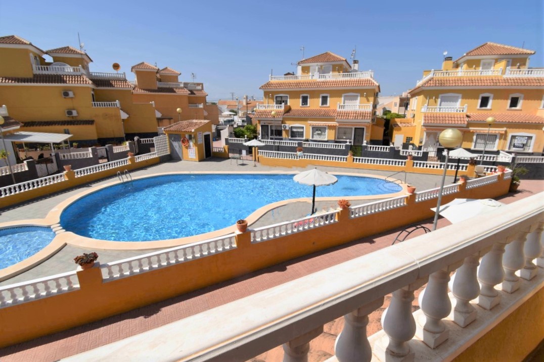 Qlistings - 3 Bedroom Quad Villa For Sale In Orihuela Costa Property Image