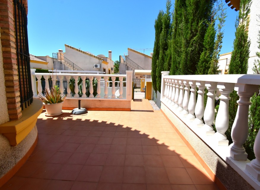 Alquiler - Chalet - Los Montesinos - La Herrada