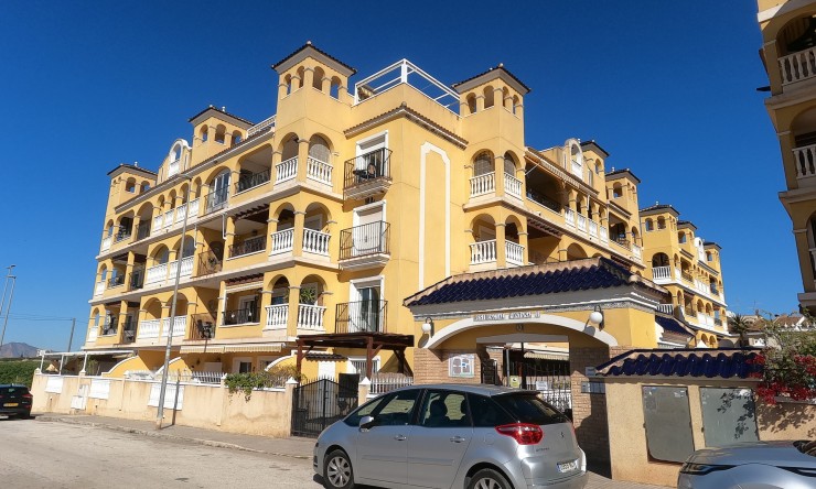 Apartamento - Reventa - Algorfa - Algorfa - Pueblo