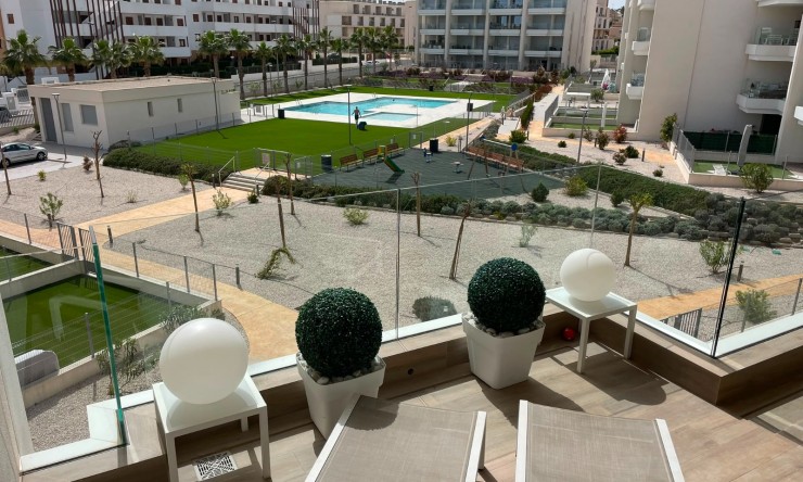 Apartamento - Reventa - Orihuela Costa - Villamartin