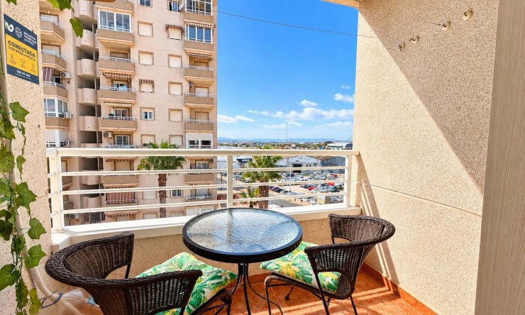 Apartamento - Reventa - Torrevieja - Aguas Nuevas
