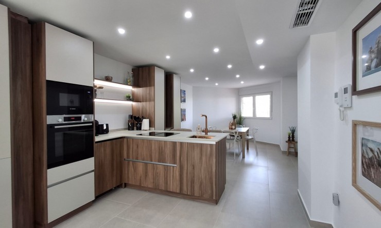 Apartamento - Reventa - Torrevieja - Playa Acequion