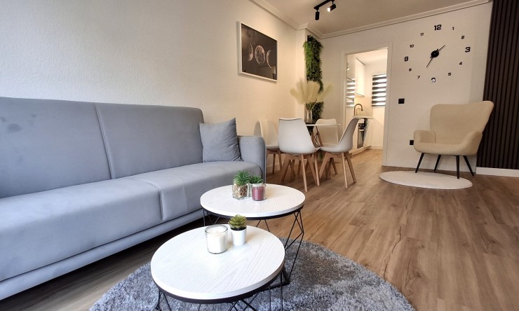 Apartamento - Reventa - Torrevieja - Torrevieja - Centro