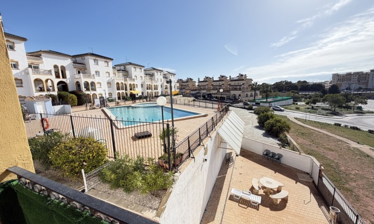 Apartment - Re-Sale - Orihuela Costa - La Zenia