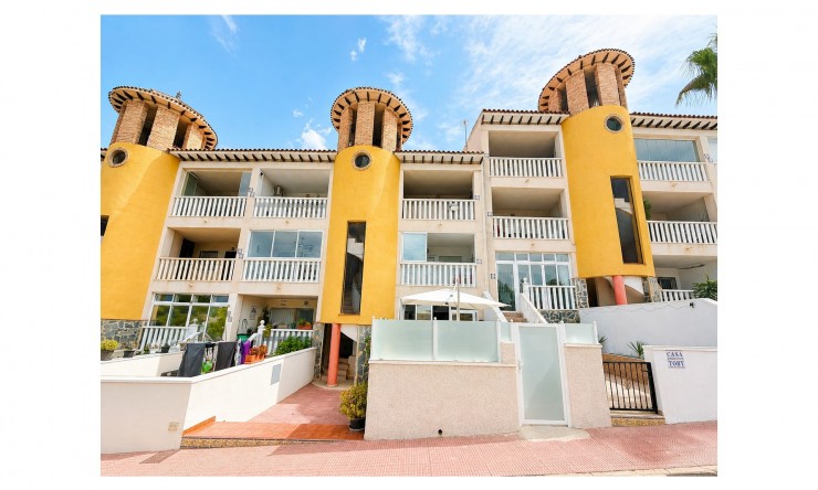 Apartment - Re-Sale - Orihuela Costa - Villamartin