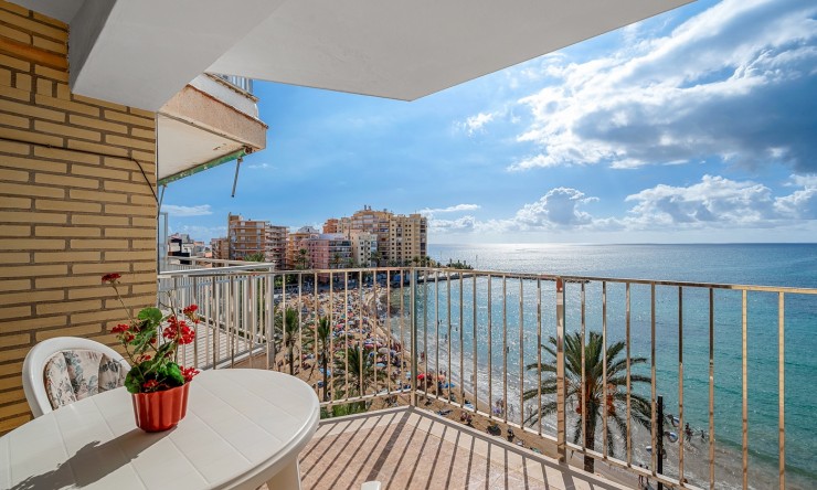 Apartment - Re-Sale - Torrevieja - Playa Del Cura