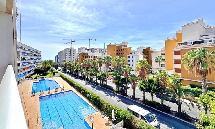 Apartment - Re-Sale - Torrevieja - Rocio del Mar