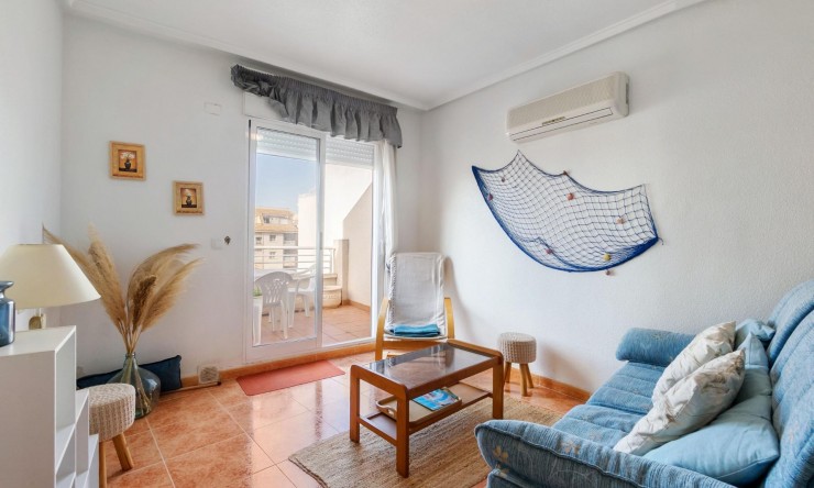 Apartment - Re-Sale - Torrevieja - Torrevieja - Centre