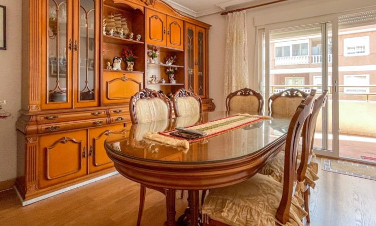 Appartement - La Revente - Torrevieja - Playa Acequion