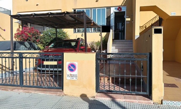 Appartement - Wederverkoop - Los Montesinos - La Herrada