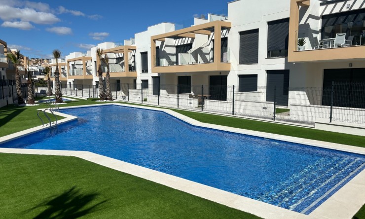 Appartement - Wederverkoop - Orihuela Costa - VRE 5800