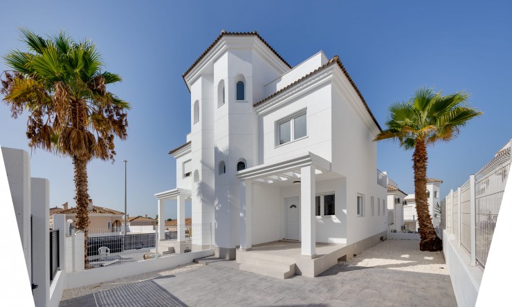 Chalet - Nueva - La Marina - La Marina - Urbanizacion