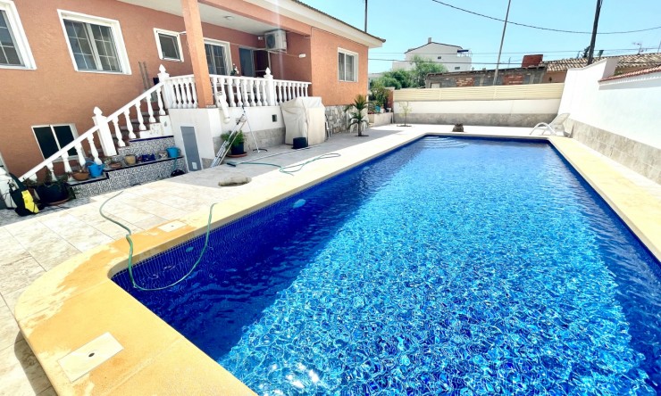 Chalet - Reventa - Benijofar - pueblo