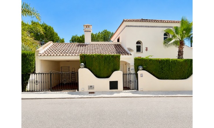 Chalet - Reventa - Orihuela Costa - Lomas De Campoamor-las Ramblas