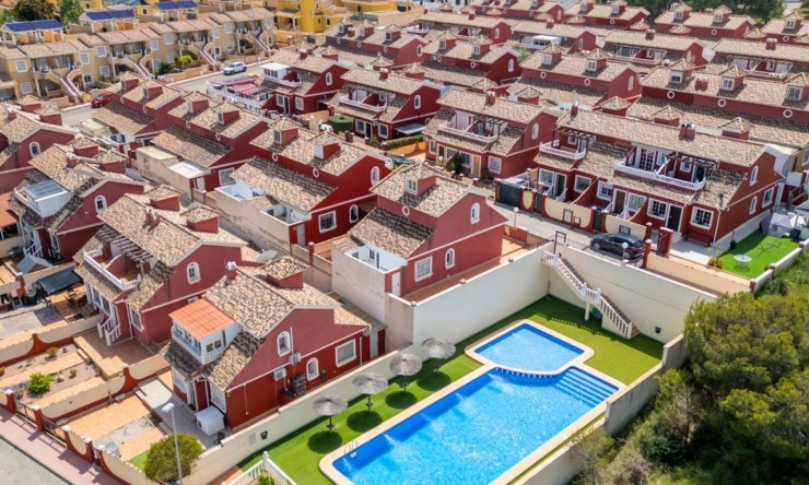 Chalet - Reventa - Orihuela Costa - Villamartin