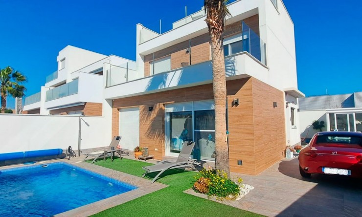 Chalet - Reventa - Pilar de La Horadada - Pilar de La Horadada - Pueblo