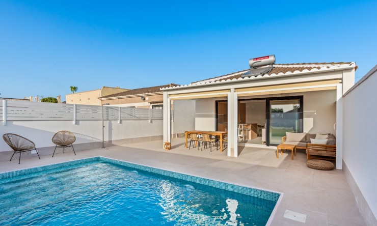 Chalet - Reventa - Torrevieja - CBB-36088