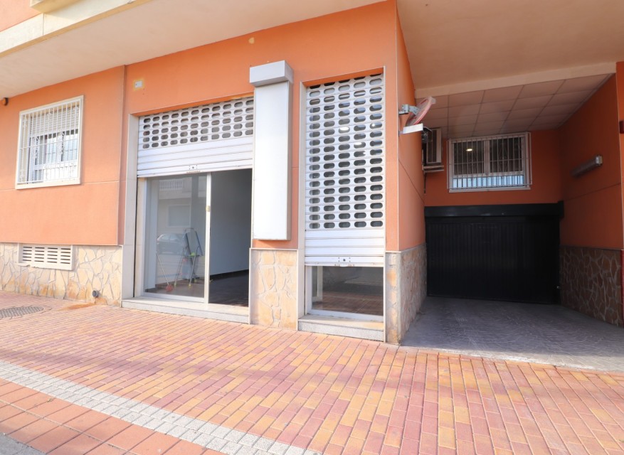 Comercial - Comercial - Formentera del Segura - Formentera - Pueblo