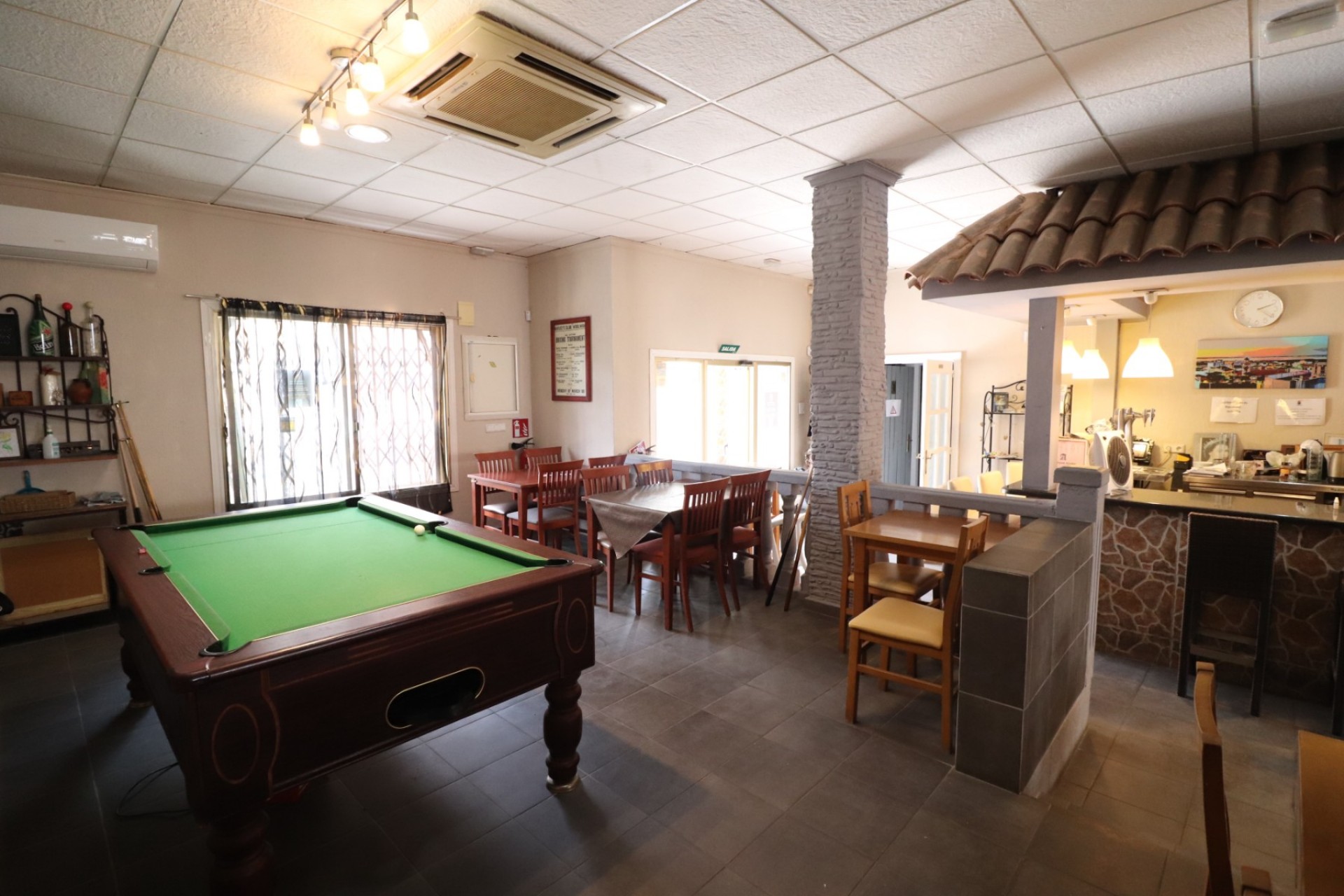 Comercial - Comercial - Los Montesinos - Los Montesinos - Pueblo