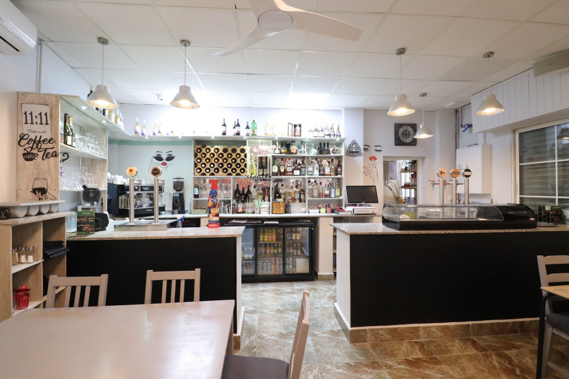 Commercial - Commercial - Catral - Catral - Ville