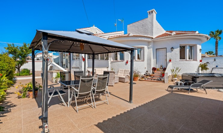 Detached Villa - Re-Sale - Ciudad Quesada - CBB-95150