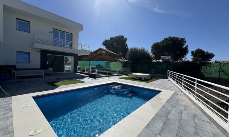 Detached Villa - Re-Sale - Orihuela Costa - Los Balcones
