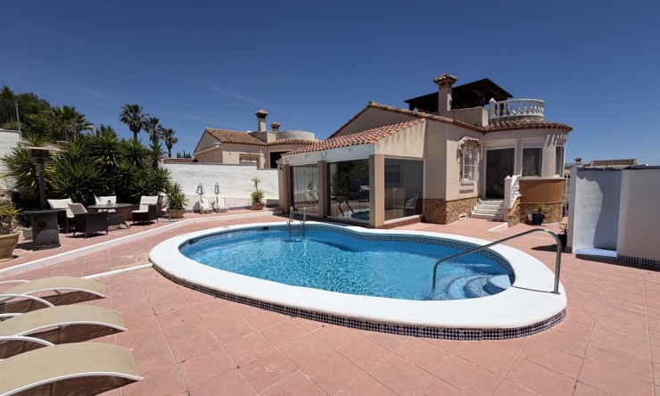 Detached Villa - Re-Sale - San Miguel de Salinas - Lake View Mansions
