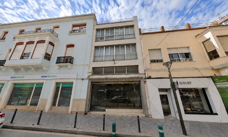 Edificio (de uso mixto) - Reventa - Torrevieja - Torrevieja - Centro