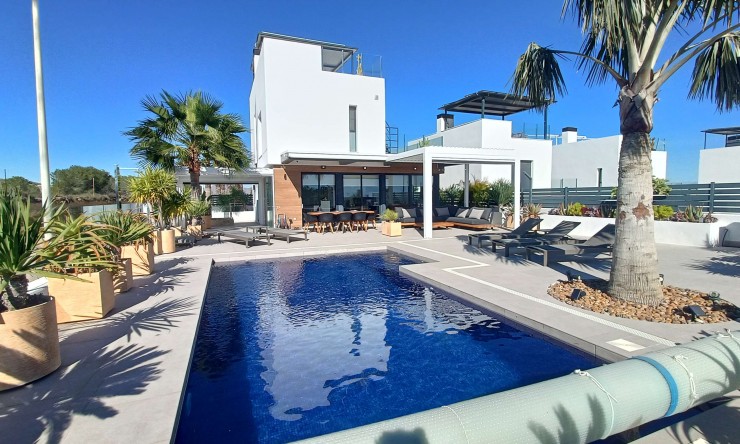 Frittliggende Villa - Videresalg - Algorfa - La Finca Golf Resort