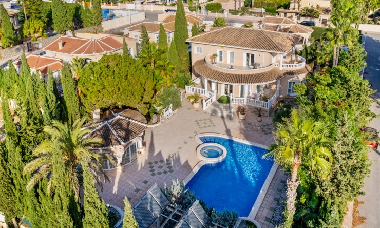 Frittliggende Villa - Videresalg - Ciudad Quesada - Doña Pepa