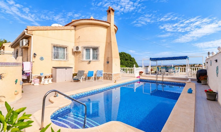Frittliggende Villa - Videresalg - Ciudad Quesada - La Marquesa