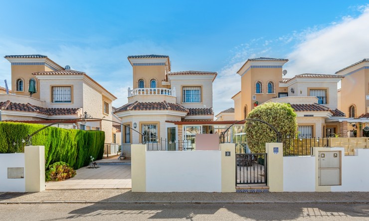 Frittliggende Villa - Videresalg - Guardamar del Segura - El Raso