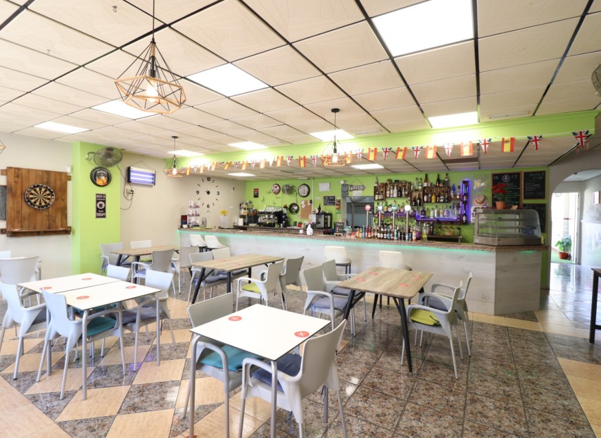 Kommersiell - Kommersiell - Formentera del Segura - Formentera - Landsby