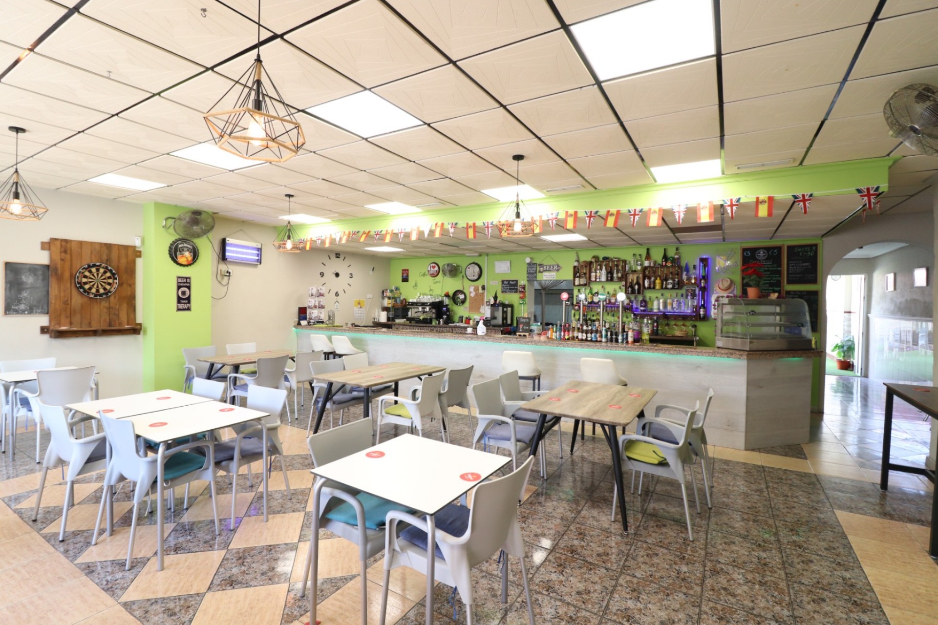 Kommersiell - Kommersiell - Formentera del Segura - Formentera - Landsby