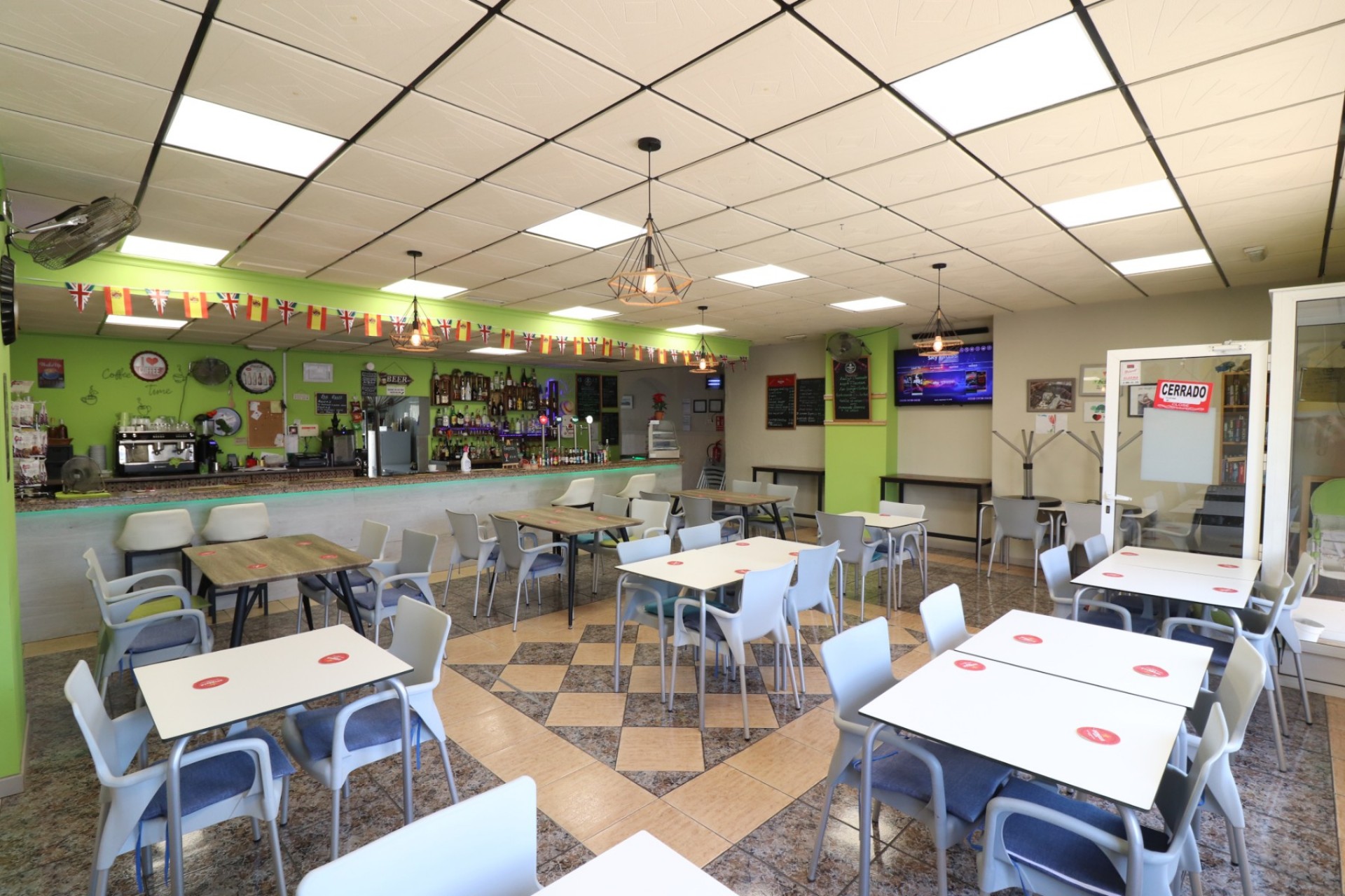 Kommersiell - Kommersiell - Formentera del Segura - Formentera - Landsby