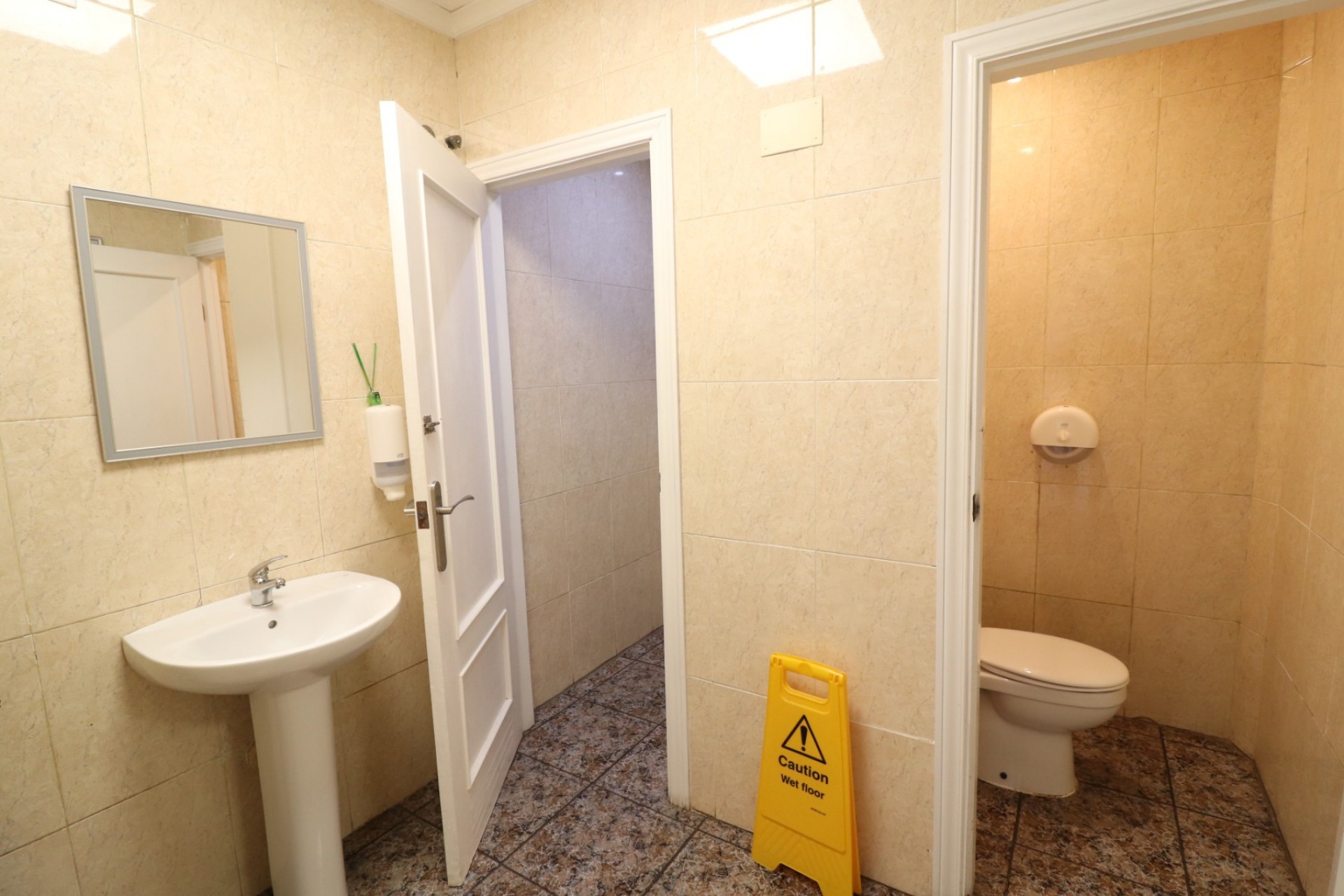 Kommersiell - Kommersiell - Formentera del Segura - Formentera - Landsby