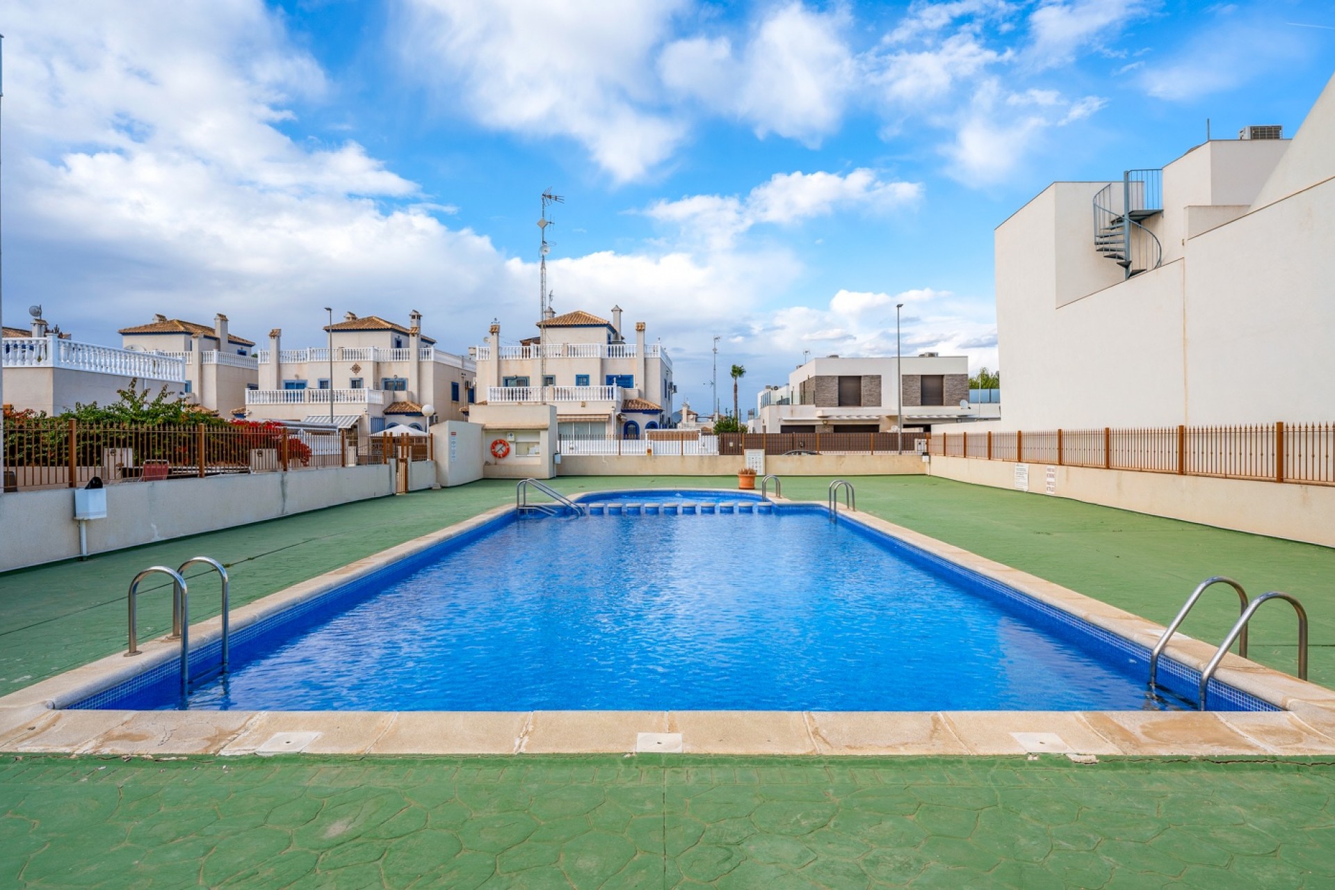 La Revente - Appartement - Daya Vieja - Daya Vieja - Ville