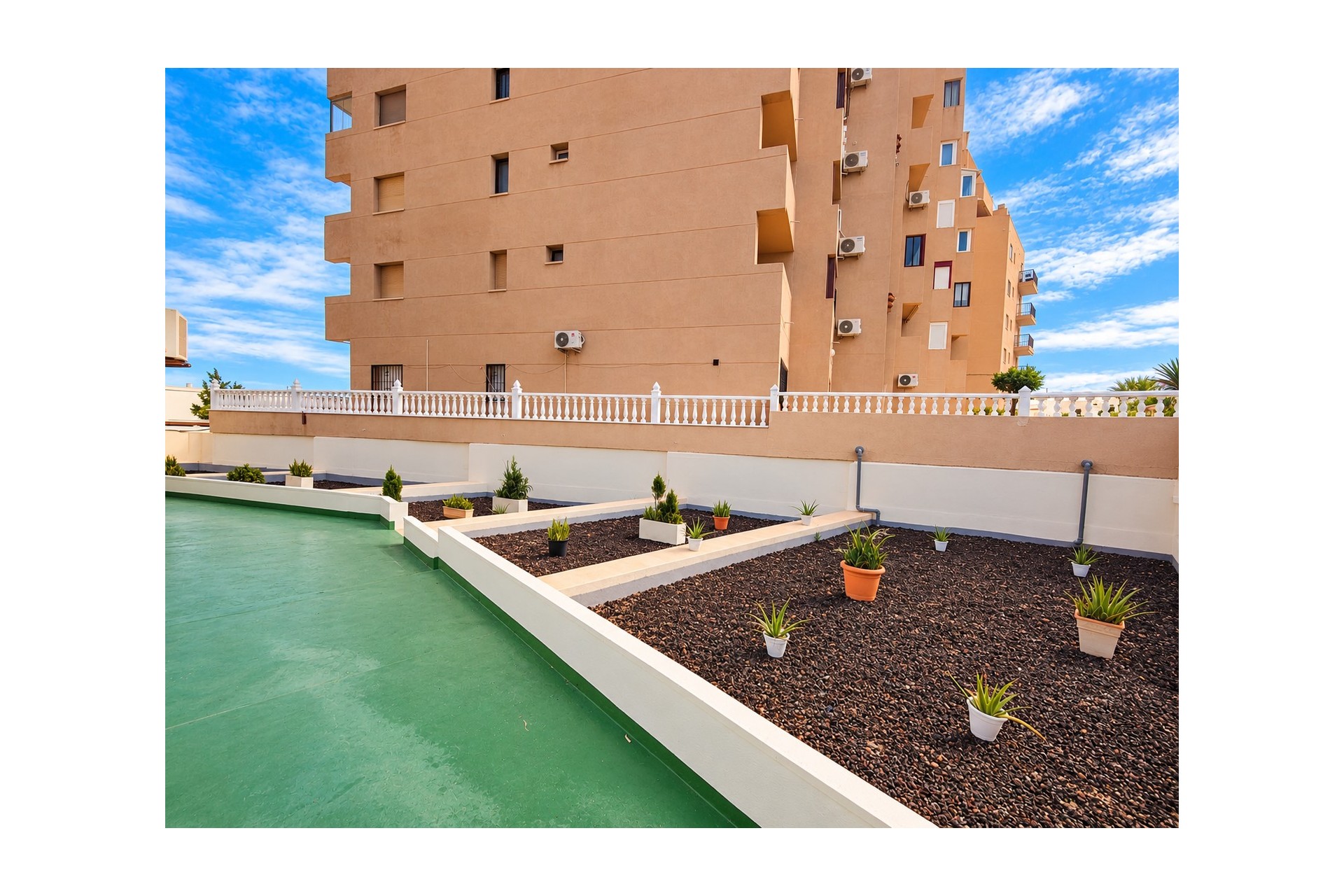 La Revente - Appartement - Torrevieja - La Mata - Ville