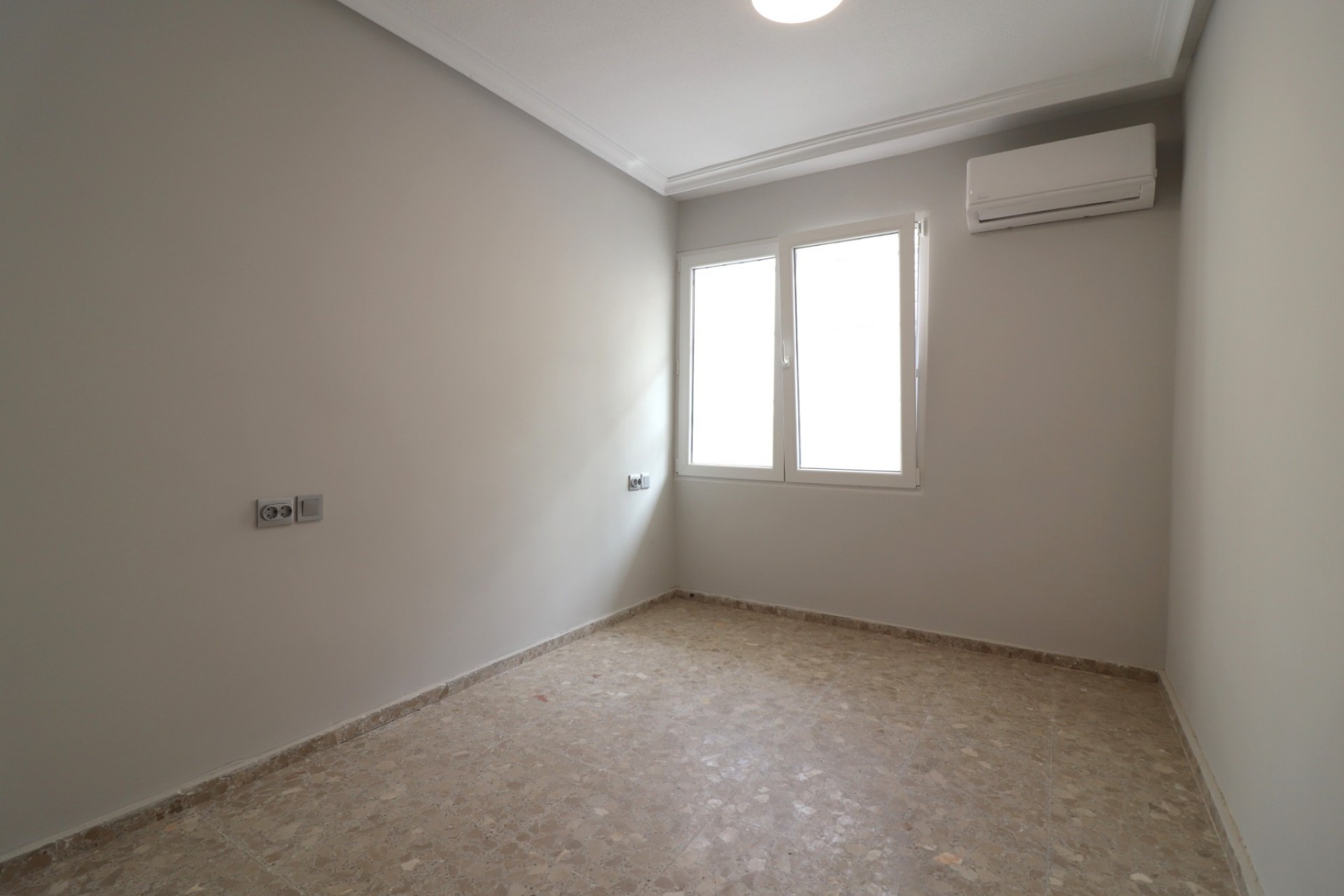 La Revente - Appartement - Torrevieja - Torre La Mata
