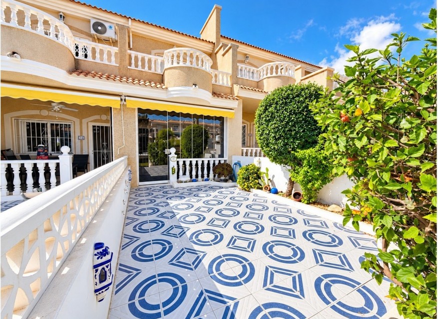 La Revente - Maison de Ville - Ciudad Quesada - La Fiesta