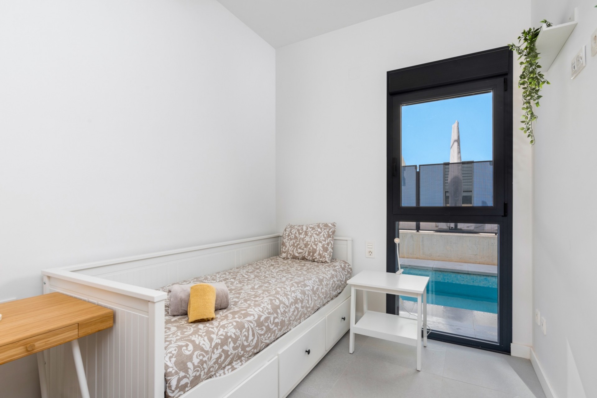 La Revente - Mitoyenne - La Marina - La Marina - Urbanization