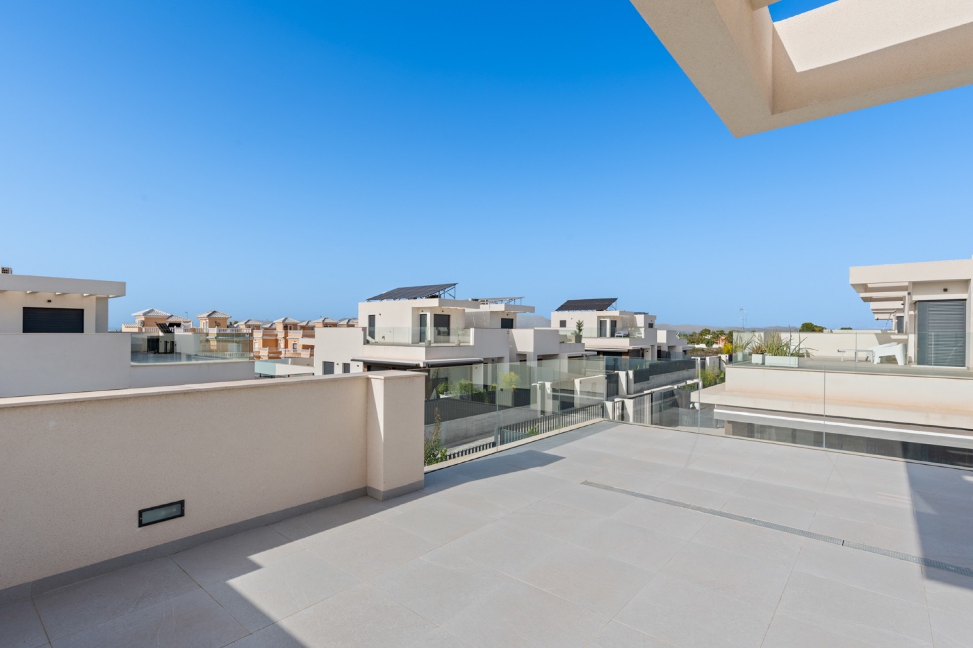 La Revente - Mitoyenne - La Marina - La Marina - Urbanization