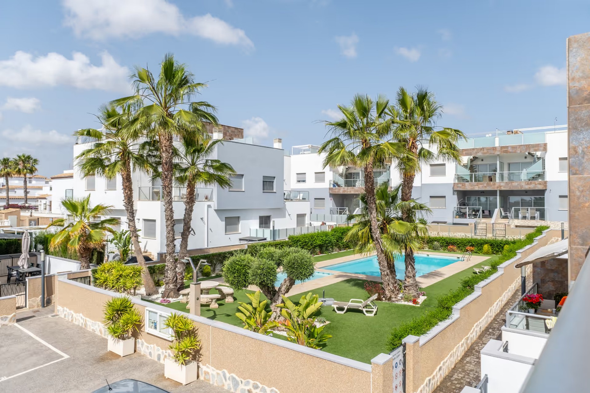 La Revente - Mitoyenne - Orihuela Costa - Punta Prima