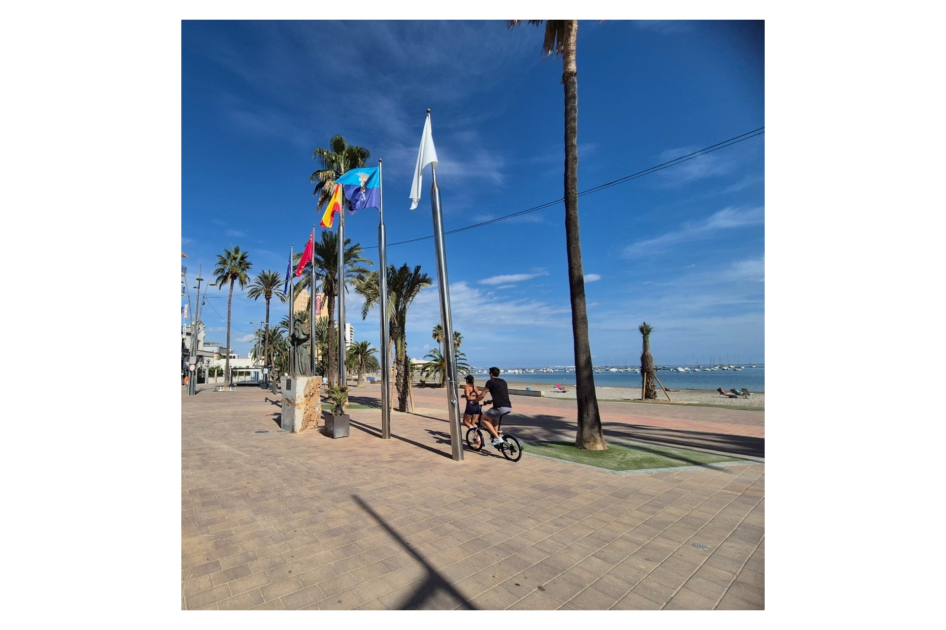 La Revente - Mitoyenne - Santiago de La Ribera - Santiago de La Ribera - Ville