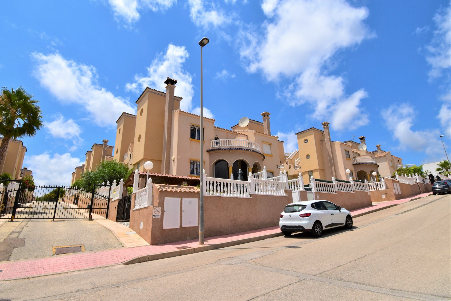 La Revente - Quad Villa - Orihuela Costa - Villamartin