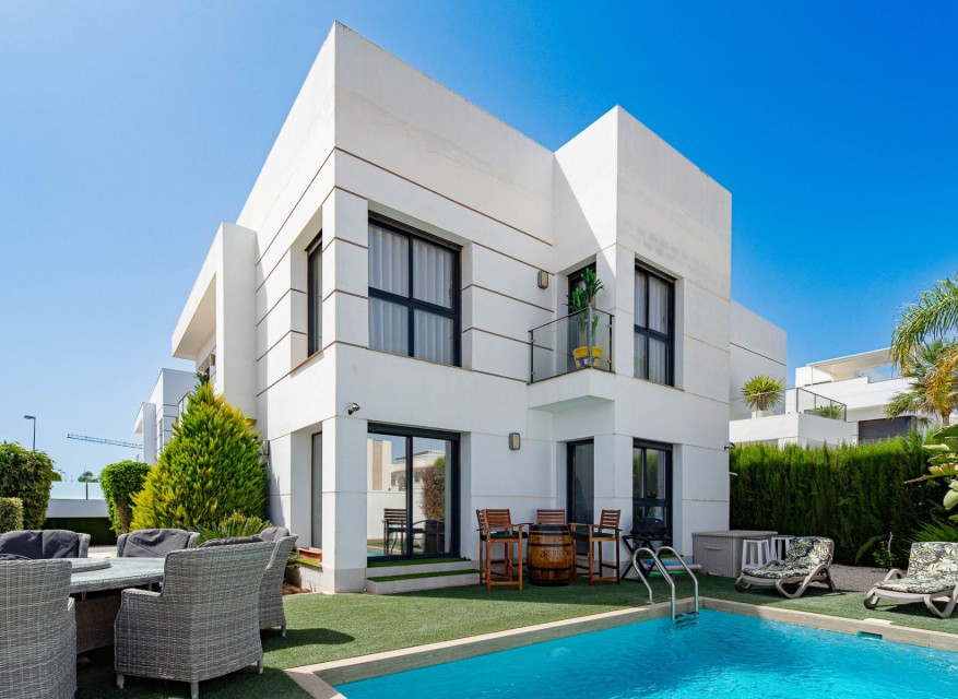 La Revente - Villa - Ciudad Quesada - Doña Pepa